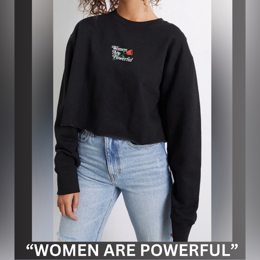 NWT! ONE DNA GENDER NEUTRAL “WOMEN ARE POWERFUL CROP! MINT! HIGH QUALITY! $65!!!